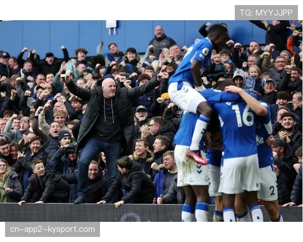 聚焦埃弗顿新星:从青训到一线队,他如何成为反击中的关键枢纽